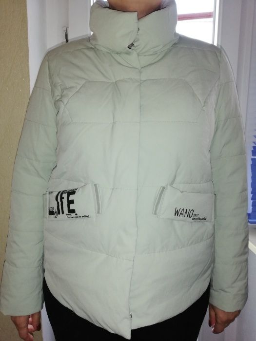 оливковая куртка