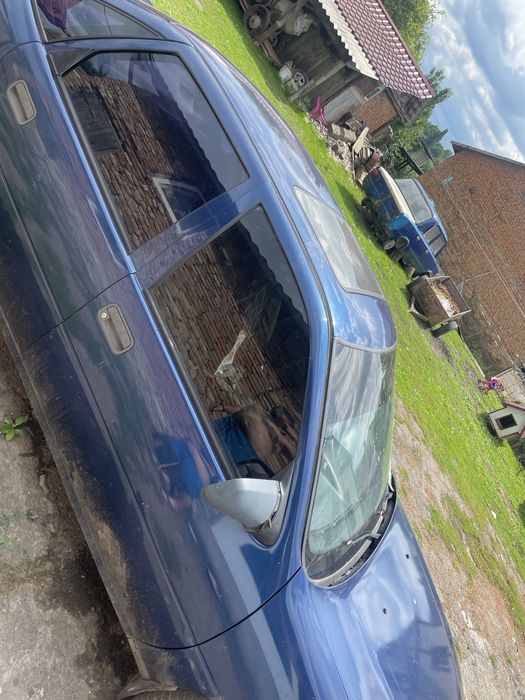 Автомобіль Opel Vectra