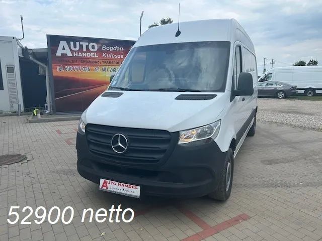 Mercedes-Benz Sprinter 214