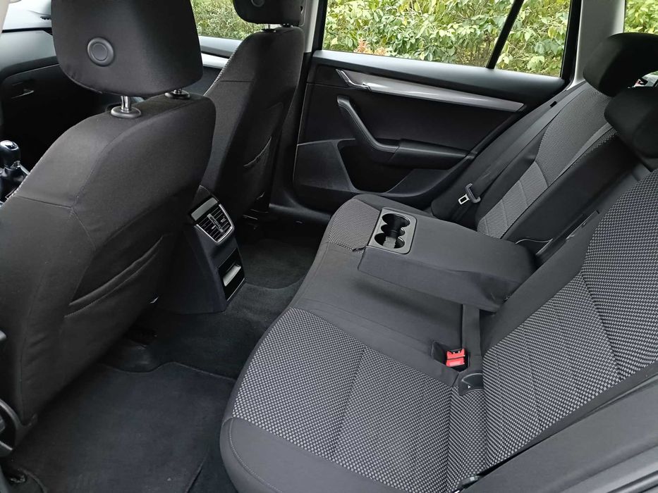 Skoda Octávia Break 1.6TDI Ambition Pack Confort