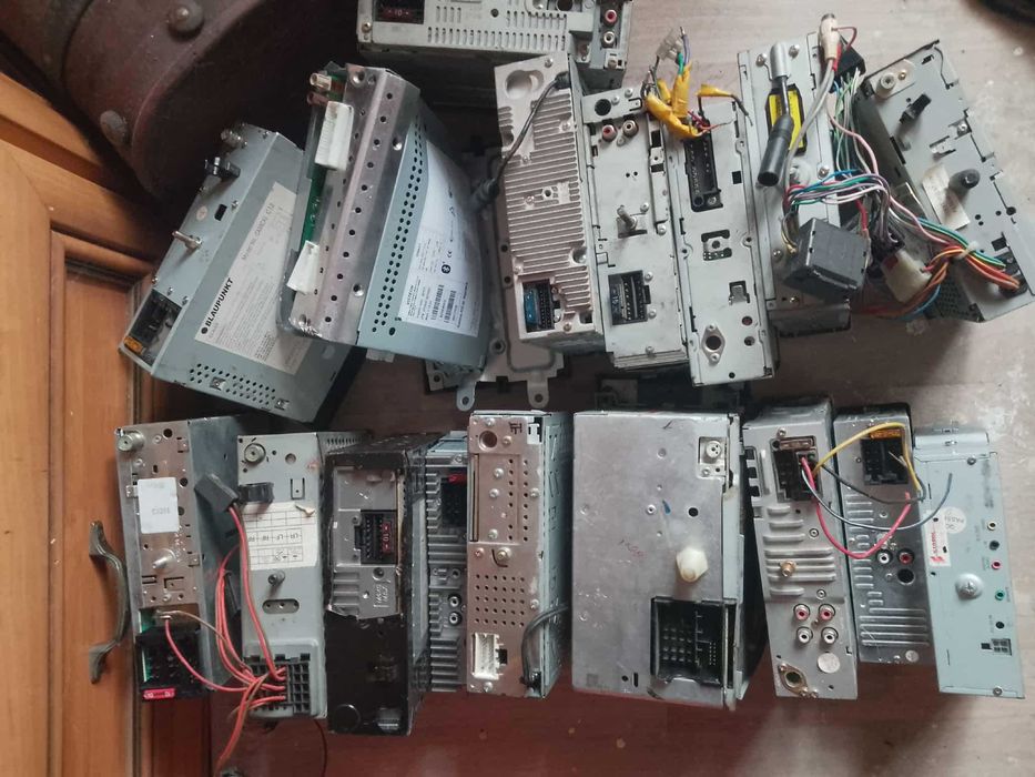 stare radia samochodowe zestaw kolekcja