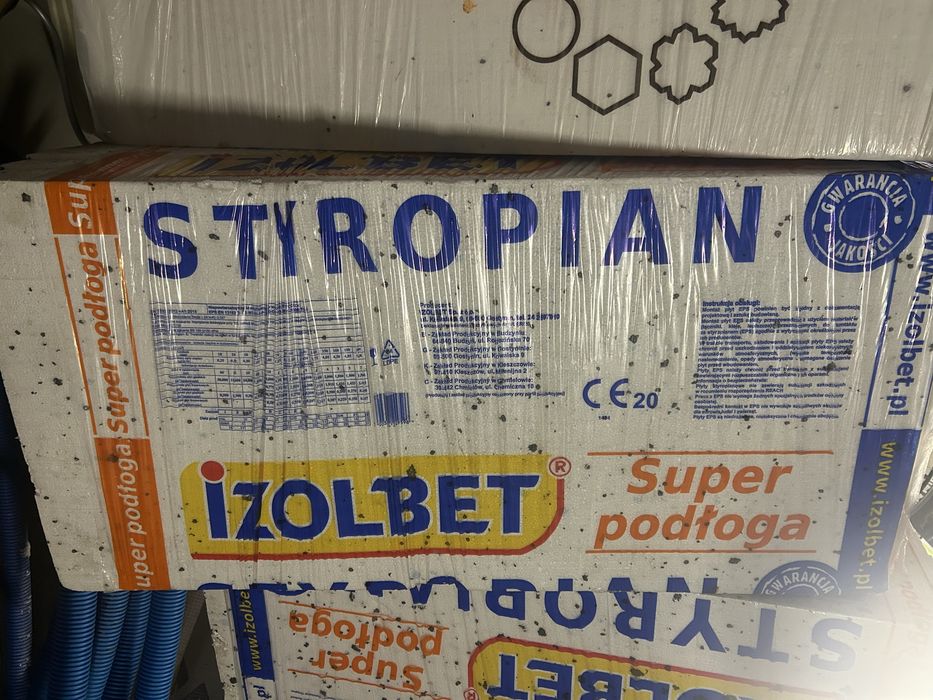 Styropian  podloga dach