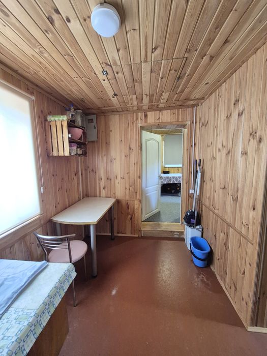 Дача для сімейного та активного відпочинку біля води