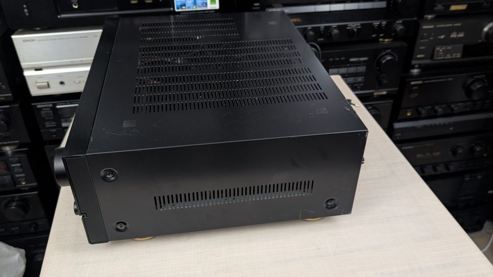 Denon PMA-1520 Audiofilski wzmacniacz stereo z przetwornikiem DAC