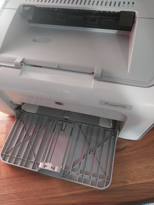 Uszkodzona hp laser jet P1102 okazja wawa