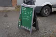 Tablica reklamowa potykacz LECH PREMIUM Bar Pizzeria Kawiarnia Sklep