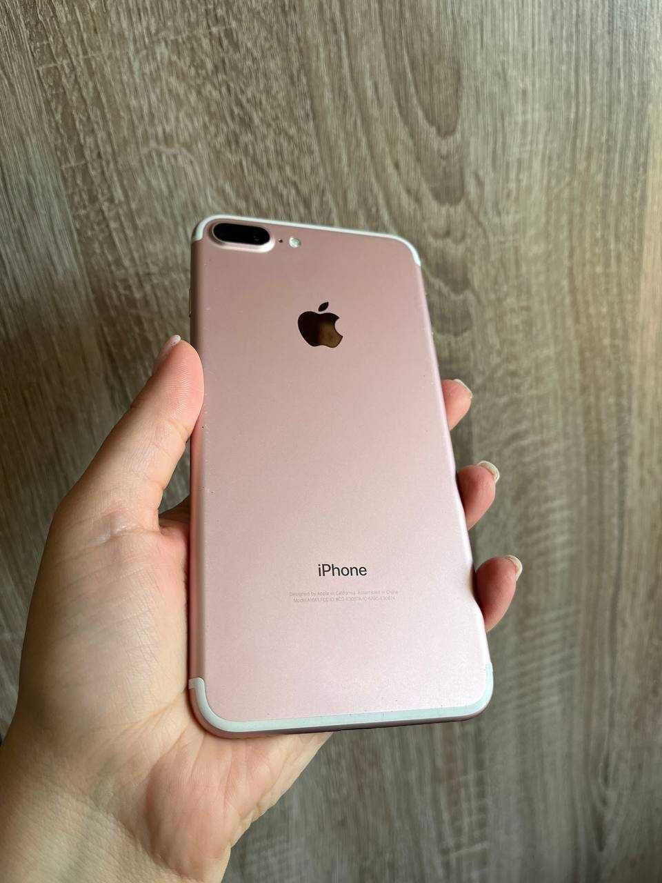 iPhone 7 Plus 128 gb Rose Gold у стані 8/10, перший власник