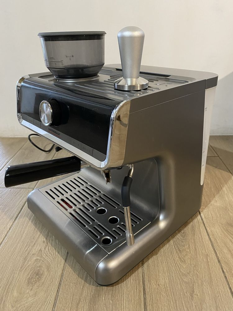 Ріжкова кавоварка еспресо Gastroback Design Espresso BARISTA PRO 42616