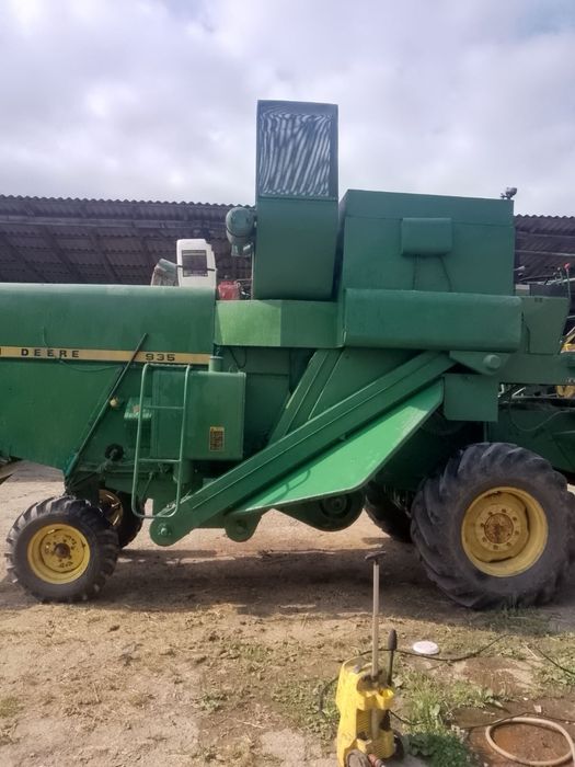 Комбайн Jondeere 935