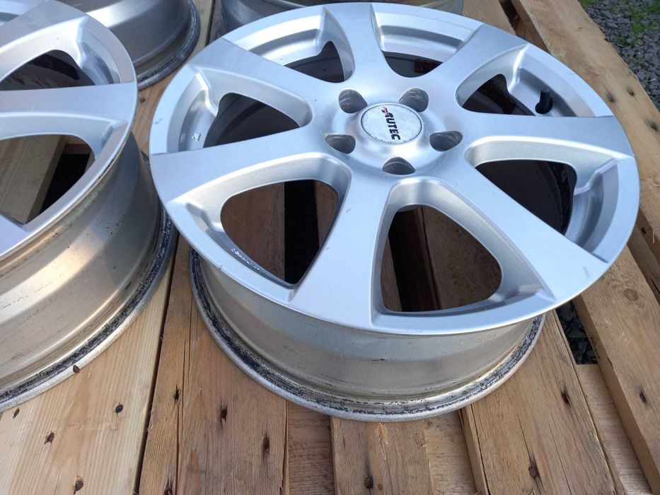 Диски VOLKSWAGEN VW Passat B6 B7 B8 GOLF 6 7 Octavia Титаны 5x112 R17