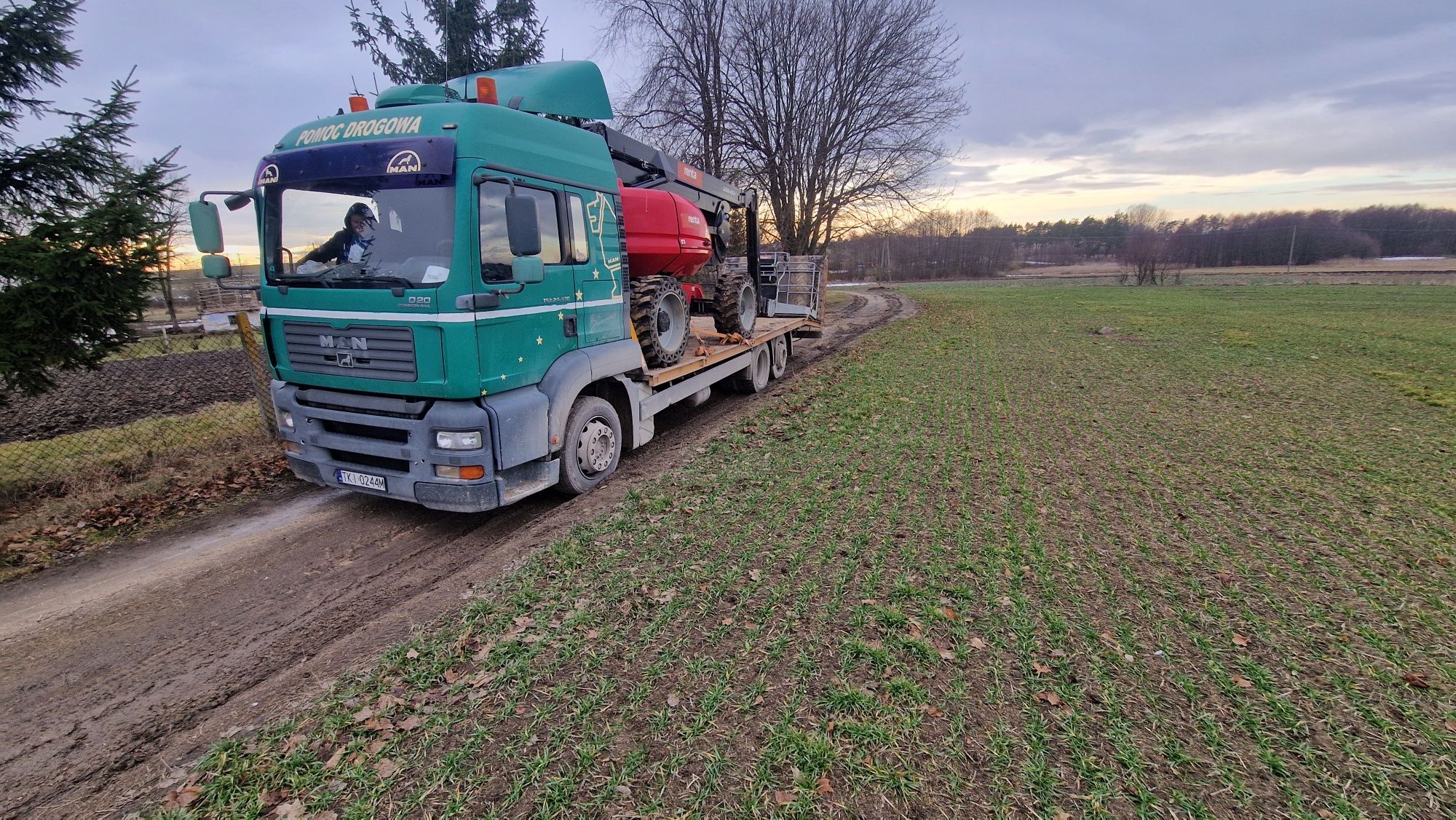 Transport przewóz HDS piasek kruszywo ziemia stabilizacja laweta
