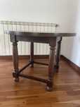 Mesa de madeira maciça