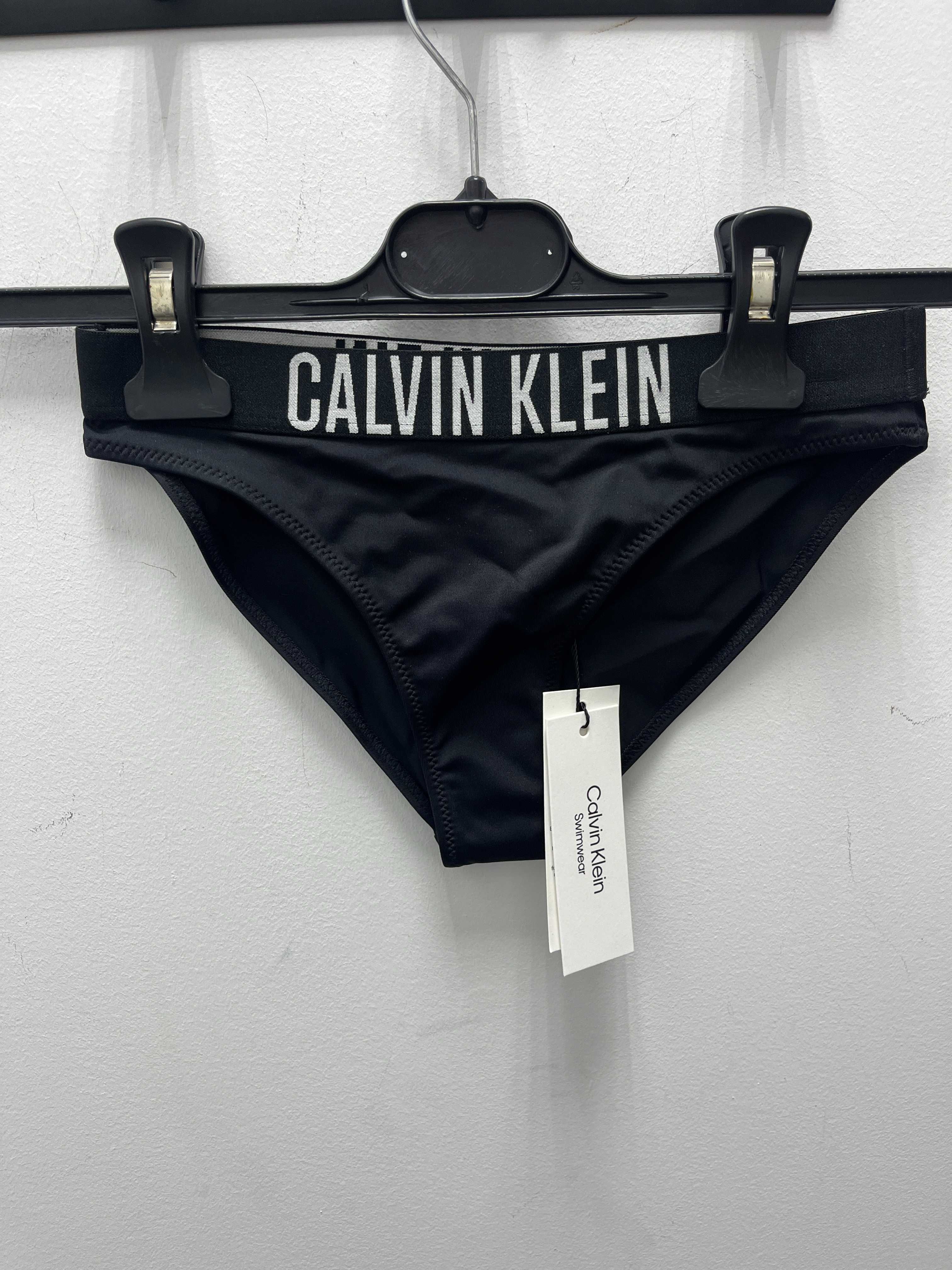 Dziecięcy strój kąpielowy Calvin Klein roz.