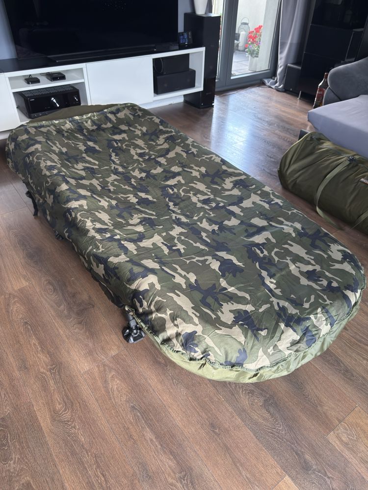 Lóżko karpiowe Prologic Inspire lite -Pro 6 leg + sleep system 5 sezon