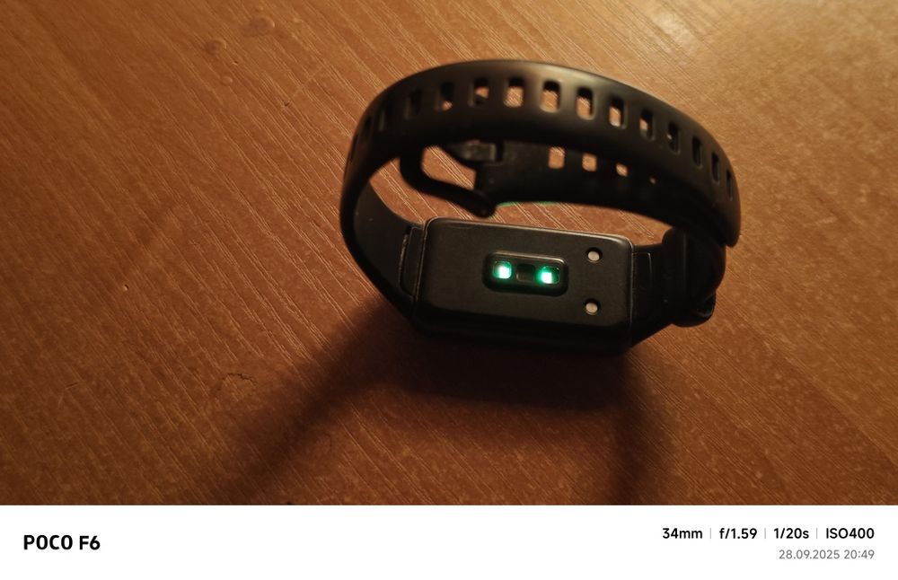 Продам Huawei band 6