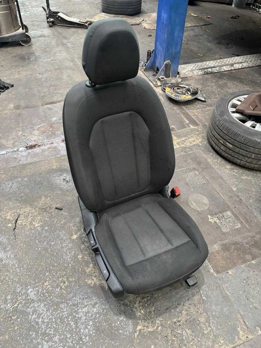 Par Bancos BMW G20 Series 3