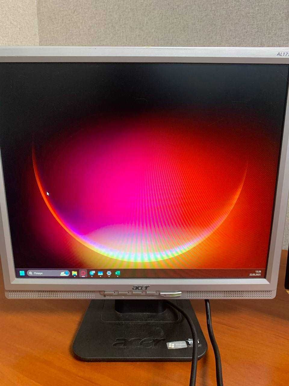 Два монітора Acer LG - 17 дюймів