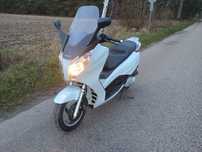 Honda S-Wing 125 pojemność z 2013 r