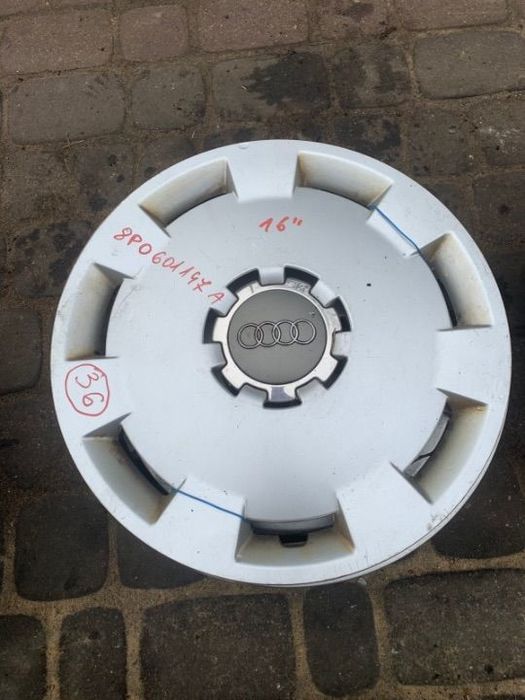 KOŁPAKI KOMPLET AUDI 16 8p0601147a