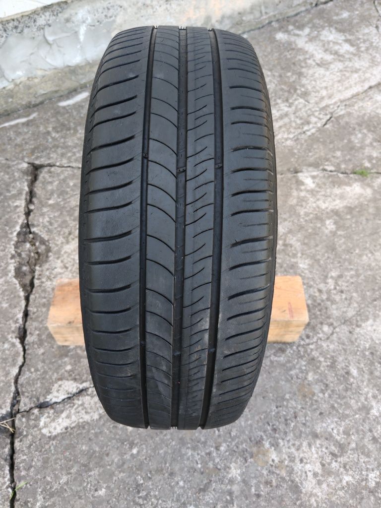 Шина Michelin Energy Saver 215/60 R16