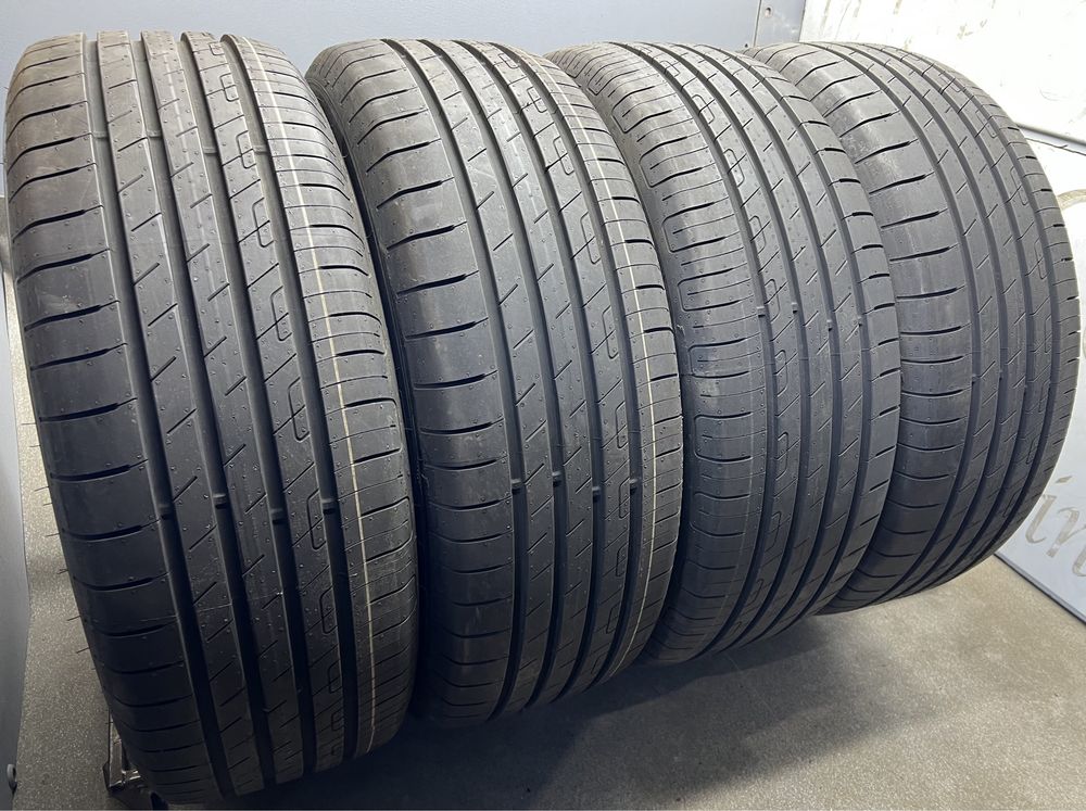 Шини 2023р як Нові літо 215 55 R18 Goodyear EfficientGrip літні