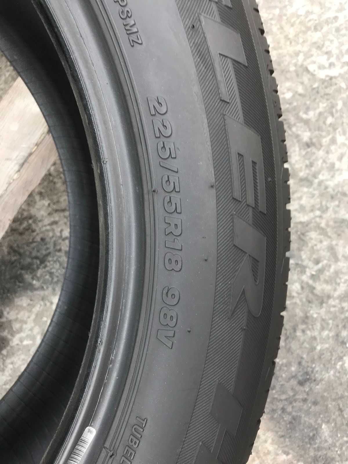 Шини Bridgestone Dueller H/P 225/55R18 Пара Літо Б/у Оригінал