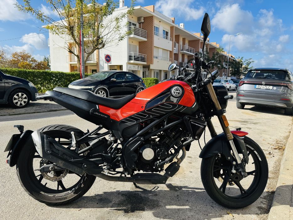 Benelli Leoncino 125cc