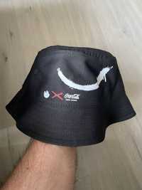 Nowy kapelusz bucket hat Żabka x Coca-Cola Zero edycja limitowana
