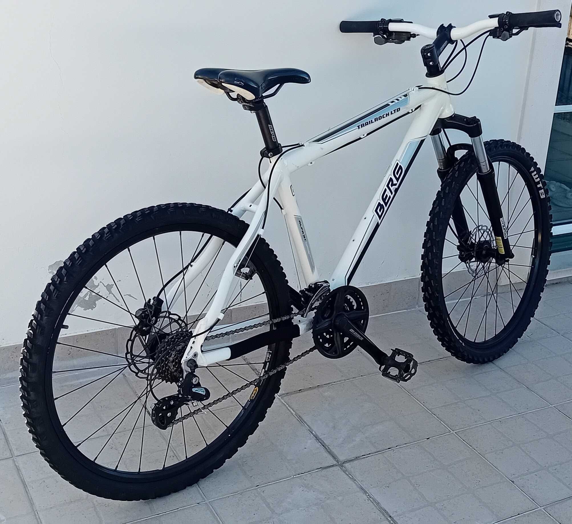 Bicicleta Berg TraiRock LTD - Roda 26 - Quadro M - Bom estado