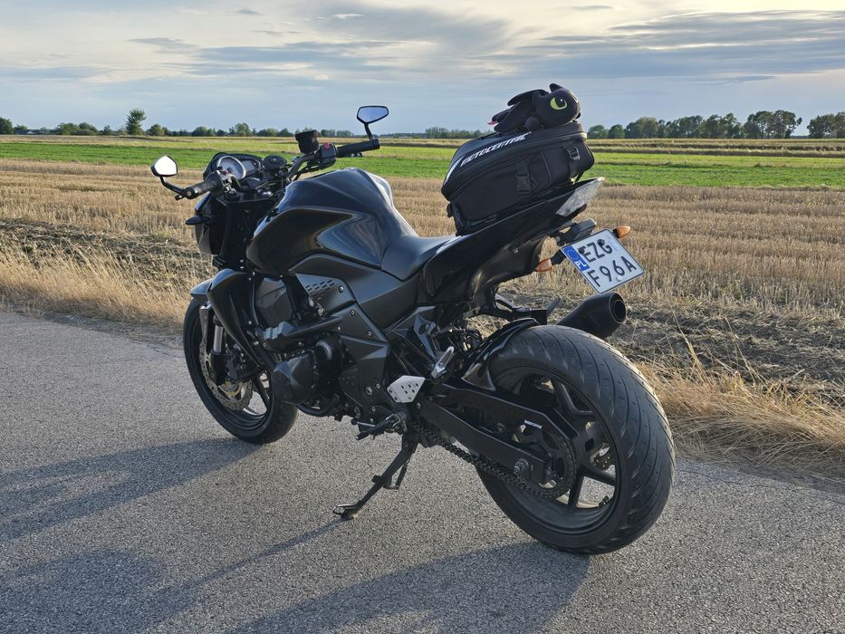 Kawasaki Z750 wydech LeoVince