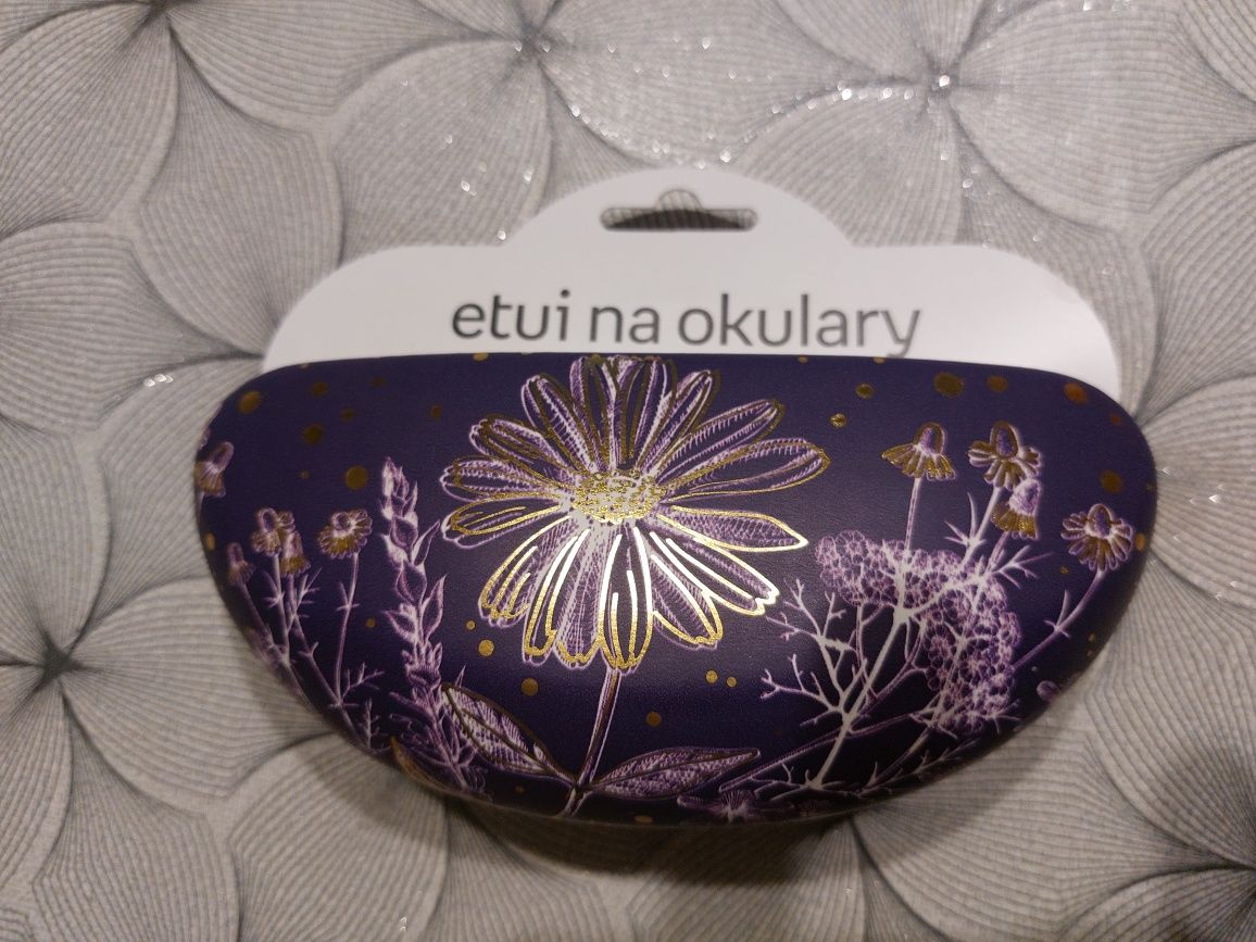 Etui na okulary nowe