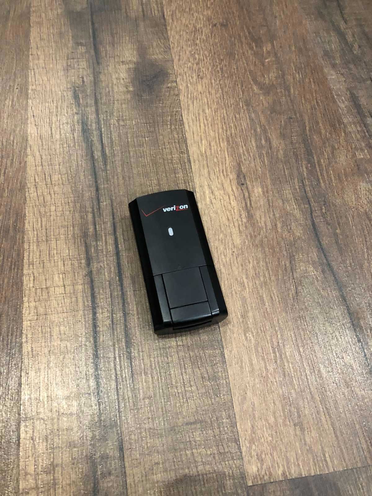 USB-модем Pantech UMW190