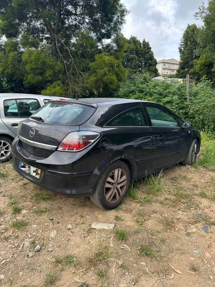 Opel Astra GTC 1.3 cdti 2 lugares