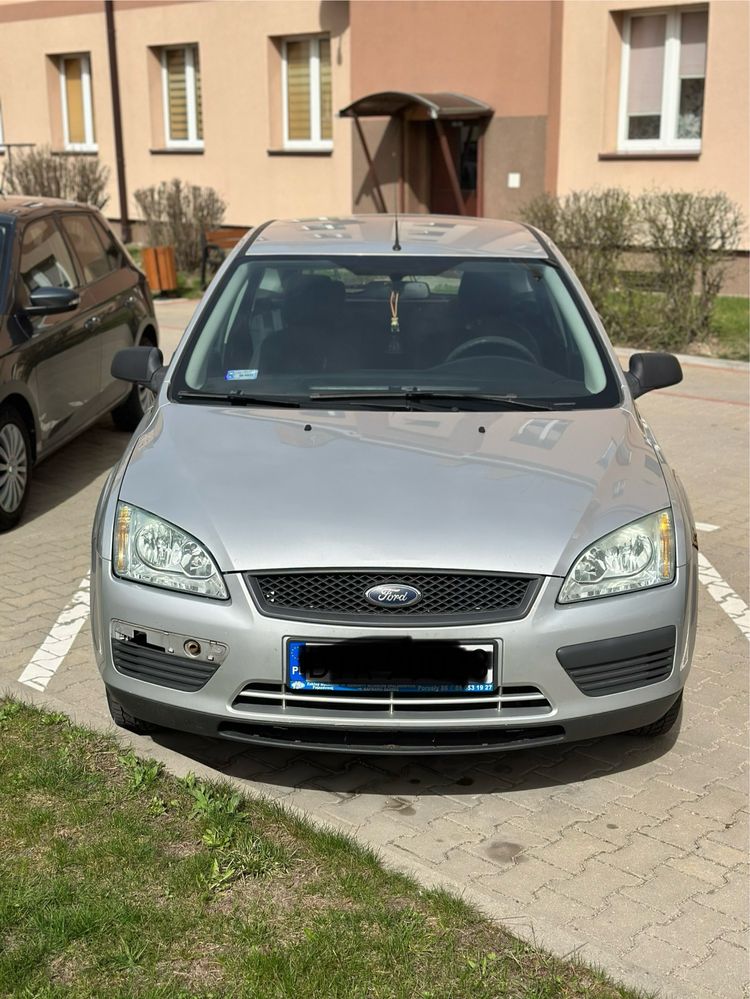 Ford focus kombi 1.4 benzyna