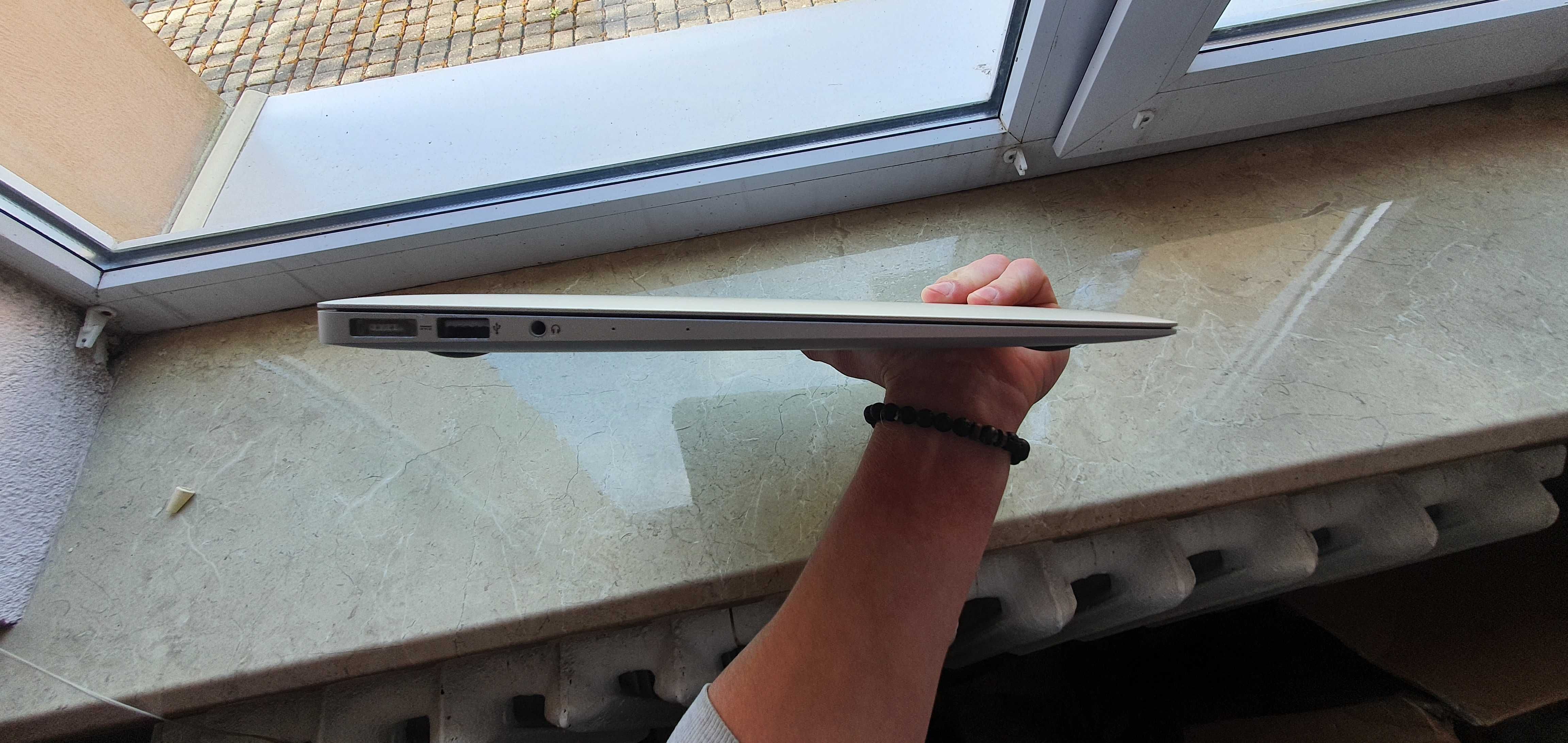 MacBook Air 2014