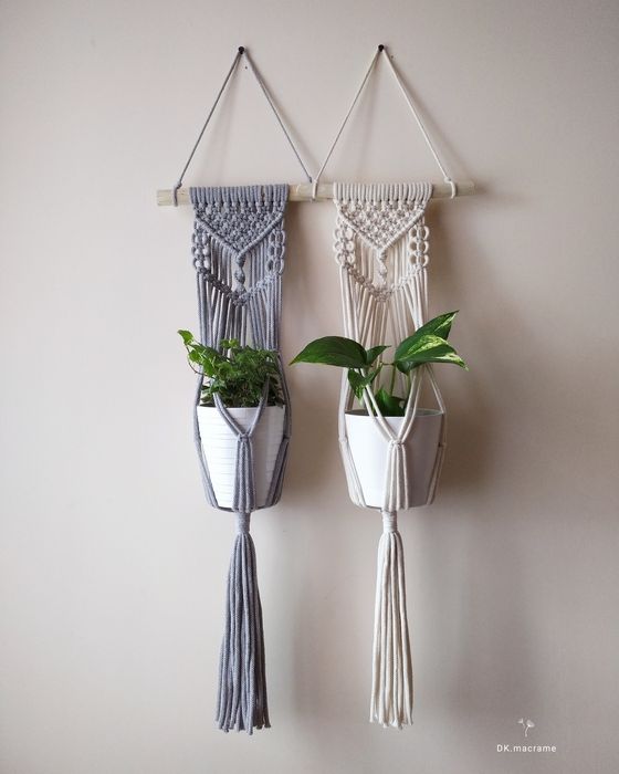 Kwietnik ścienny makrama