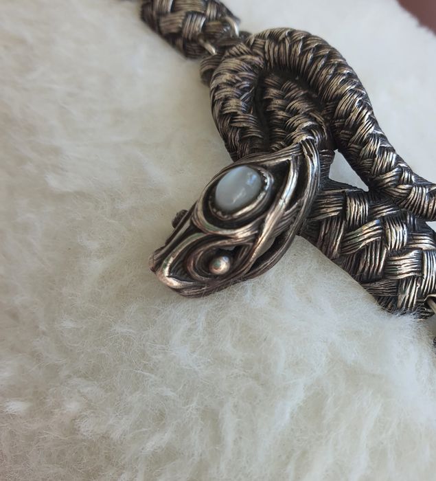 Браслет срібний "Змія" з місячним  каменем