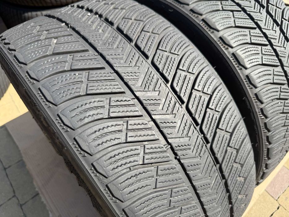 235-40 R19 92V Michelip Pilot Alpin PA4 2шт