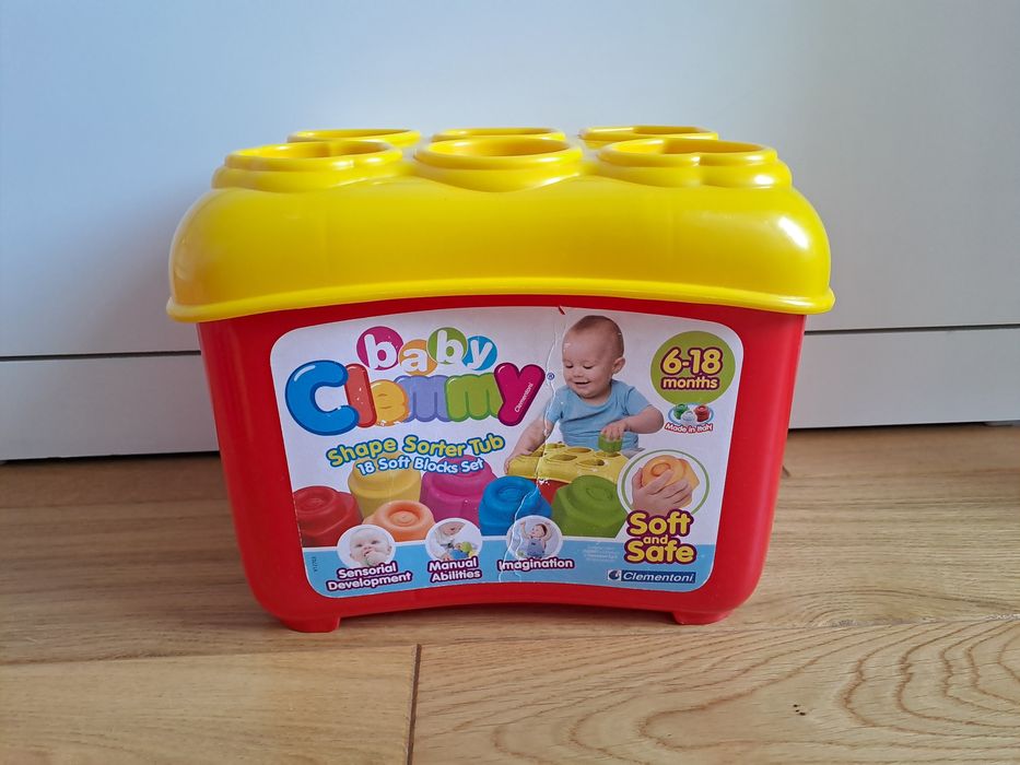 Wiaderko kształtów baby clemmy clementoni