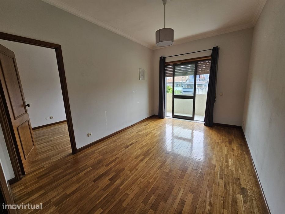 Apartamento T1 Arrendamento em Paranhos,Porto