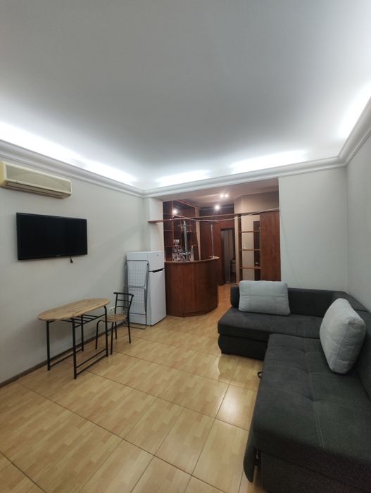 Срочно‼️Реальная‼️Центр! Продам 1 к.кв. студия  м.Университет