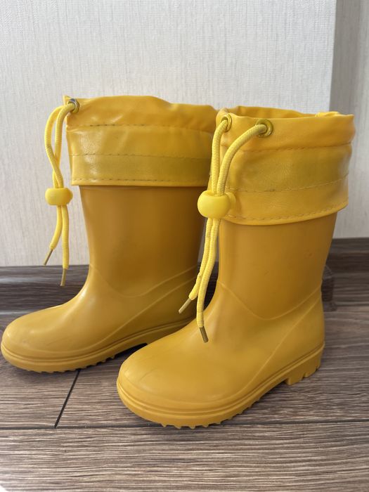 Гумові чобітки