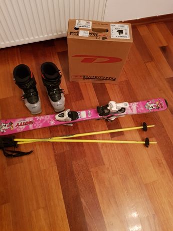 Zestaw narciarski buty narciarskie narty kurtka narciarska spodnie kij