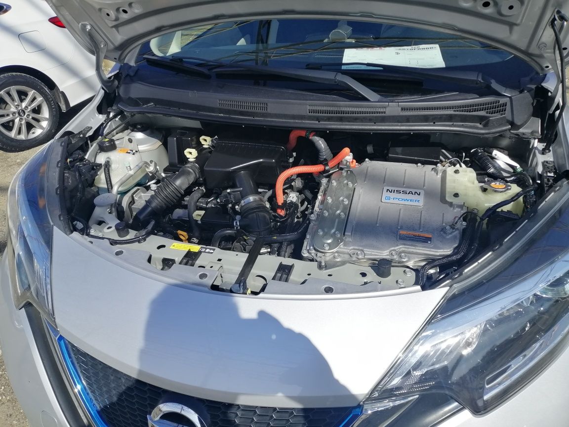 Продам Nissan NOTE 2018 Hybrid E-POWER, экономный авто свежепригнана.