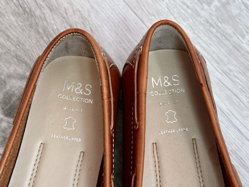 Лофери жіночі коричневі шкіряні M&S collection, 42