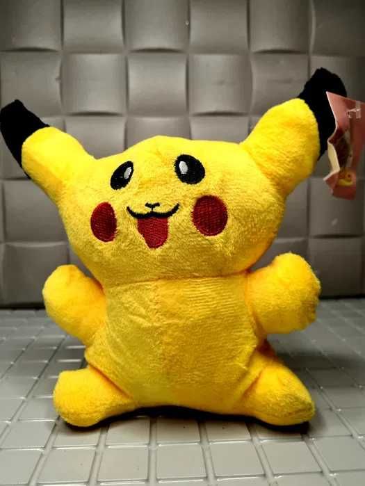 Pluszak maskotka Pikachu Pokemon - zabawki nowe