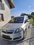 Opel zafira uszkodzony silnik.