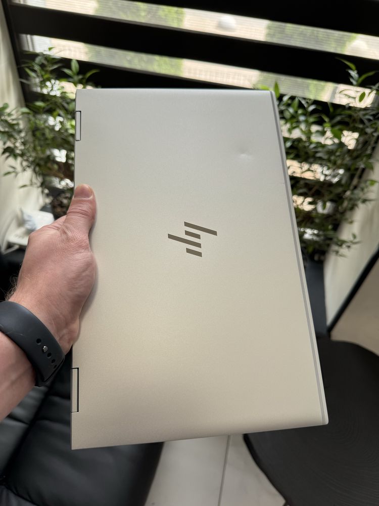 HP EliteBook X360 1040 G8 i7-1185G7 32Gb 256SSD FHD IPS #1050