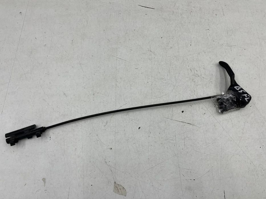 Linka maski Vw PASSAT B5 lift KLAMKA CIĘGNO OTWIERANIA MASKI