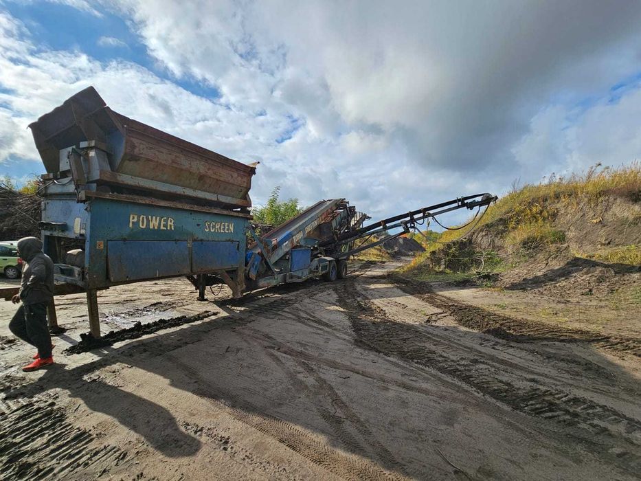 Przesiewacz mobilny Power Screen TURBO CHIEFTAIN 1200